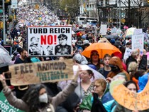 Protes Warga AS Gegara Kebijakan Ekstrem Donald Trump Meluas