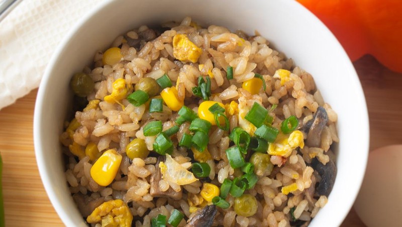Resep Nasi Goreng Jamur dan Telur, Tetap Gurih Meski Tanpa Daging