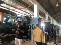 Sibuknya Arus Balik Lebaran di Terminal W A Gara Palangkaraya