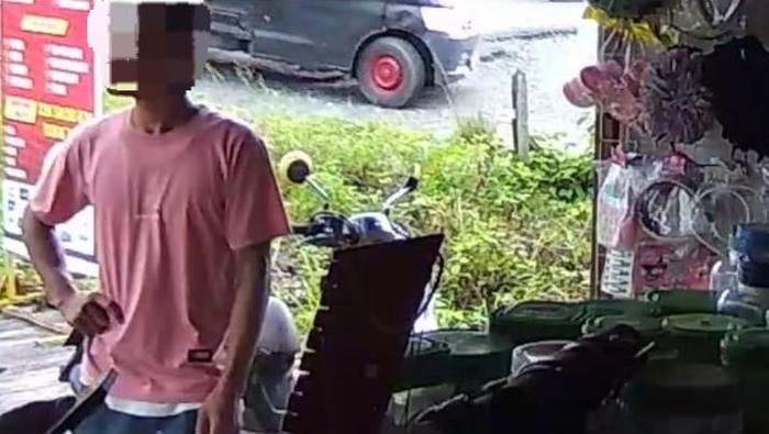 Terduga pelaku pencurian konter di Tarakan yang kabur ke hutan.