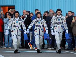 3 Astronaut-Kosmonaut Akan Meluncur ke ISS Pakai Soyuz MS-27