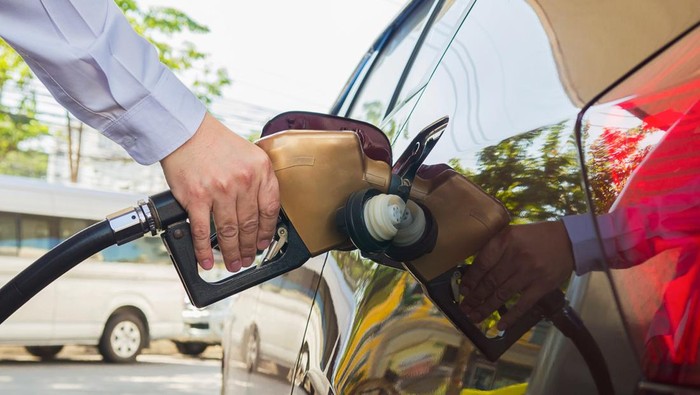 6 Ciri-ciri Tangki Motor dan Mobil Kemasukan Air, Pahami Sebelum Menyesal!