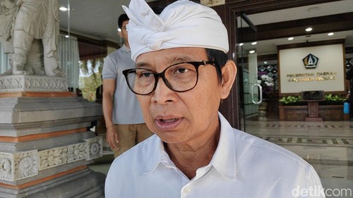 Bupati Badung I Wayan Adi Arnawa ditemui di Kantor Bupati Badung, Selasa petang (8/4/2025).