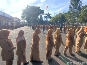 ASN Ciamis Apel Gabungan Usai Libur Lebaran, Bupati Soroti Peningkatan PAD