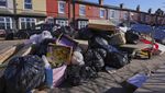 Banyak Sampah Numpuk di Jalanan Birmingham Inggris