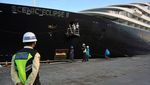 Bawa 177 Wisman, Kapal pesiar MV Scenic Eclipse Singgah di Makassar