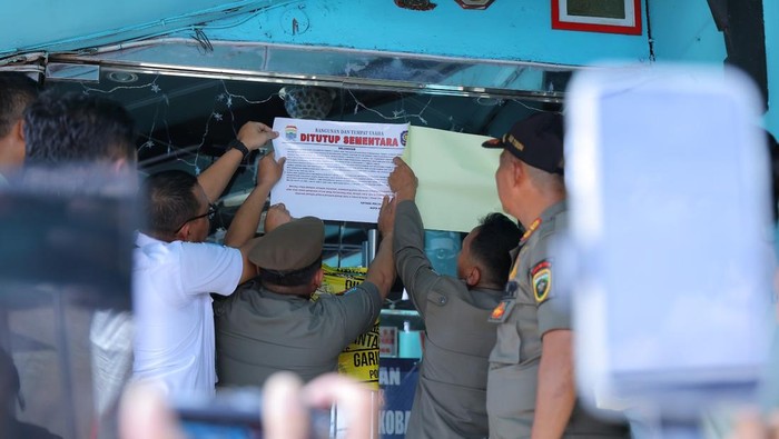 Diskotek Darma Agung disegel Pemkot Palembang