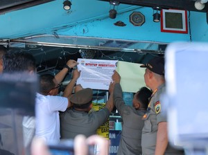 Tak Miliki Izin, Diskotek Darma Agung Disegel Pemkot Palembang