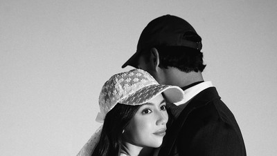5 Foto Prewedding Hitam Putih Pevita Pearce dan Mirzan Meer, Baru Terungkap