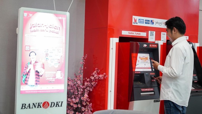 Ilustrasi ATM Bank DKI