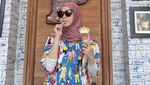 Keseruan Okie Agustina Saat Ngopi hingga Ngemil Gelato