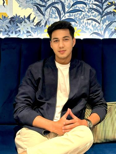 Mahendra Adhar, Aktor Muda yang Promosikan Kuliner Aceh di Jakarta