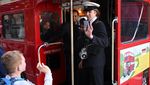 Menikmati Kota London Naik Bus Merah Ikonik