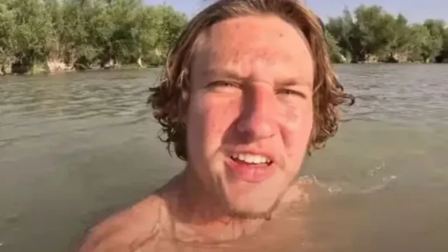 YouTuber Ditangkap Coba Rekam Suku Terpencil dan Tawarkan Minuman Soda
