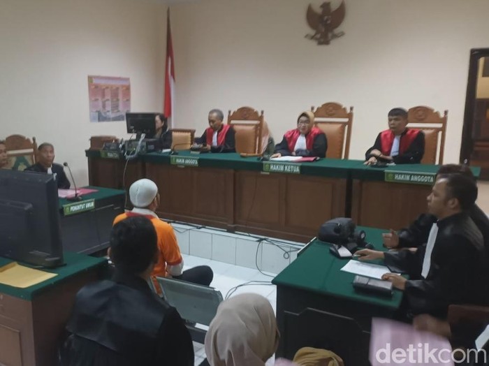 Persidangan Aipda Robig di Pengadilan Negeri Semarang, Selasa (8/4/2025).
