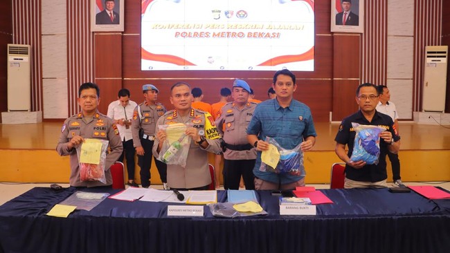 4 Fakta Bejat 4 Pria Perkosa Remaja yang Dicekoki Miras di Bekasi