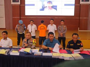 Bejat! Bapak di Bekasi Perkosa 2 Anak Kandungnya Berulang Kali