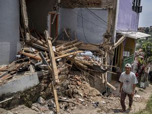 Tanah Bergerak Rusak 10 Rumah Warga di Cimahi, BPBD Ungkap Penyebabnya