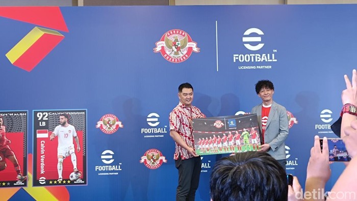 Timnas Indonesia mendapat lisensi resmi untuk tampil di game bola ternama, eFootball. PSSI dan Konami, selaku developer game itu, mengumumkan kerja samanya.