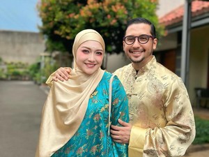 Corry Pamela dan Umar Syarief Dapat Surat Cinta dari ART: Kebagian Drama Juga