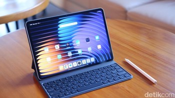 Tablet ini sudah dapat dipesan mulai 13 Maret 2025 melalui Mi.com, Xiaomi Store, Blibli, Shopee, Tokopedia, Blibli, Digiplus, Erafone, dan mitra penjualan Xiaomi lainnya. Foto: Adi Fida Rahman/detikINET