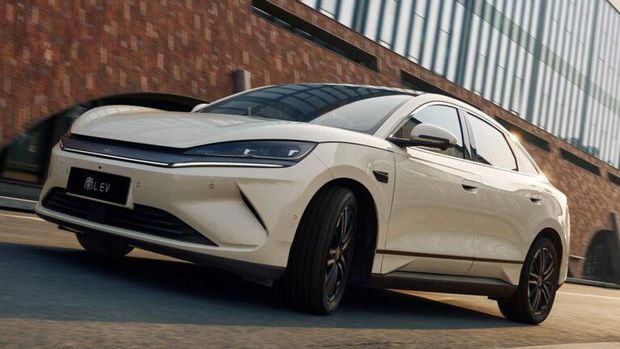 BYD Qin L EV.
