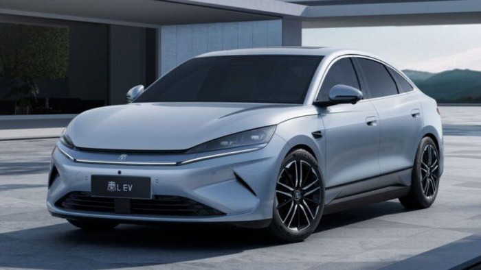 BYD Qin L EV.