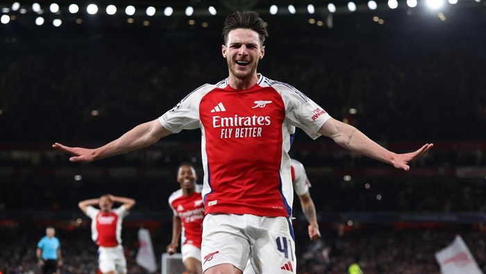  Declan Rice of Arsenal celebrates after scoring a goal to make it 2-0 during the UEFA Champions League 2024/25 Quarter Final First Leg match between Arsenal FC and Real Madrid C.F. at Arsenal Stadium on April 8, 2025 in London, England. (Photo by Catherine Ivill - AMA/Getty Images)