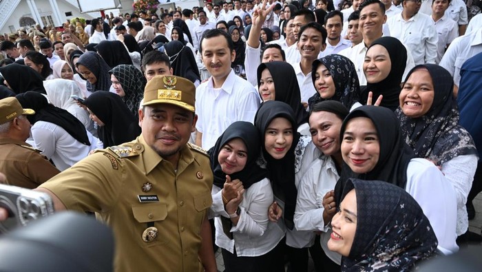 Gubernur Sumut Bobby Nasution usai apel bersama ASN