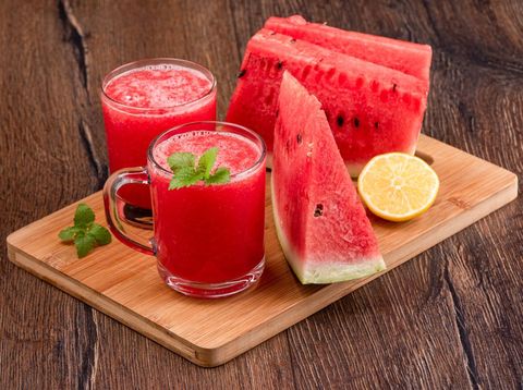 Ilustrasi jus semangka