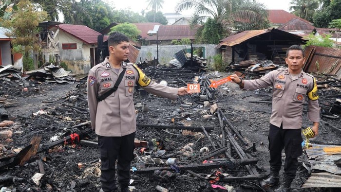 Kondisi panti jompo yang terbakar di Padang Lawas