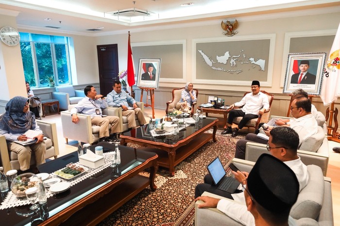 Kemensos dan KemenPAN-RB Bahas Tata Kelola Sekolah Rakyat-Status Guru