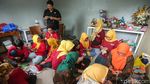 Keren! Ibu-ibu di Jaksel Ubah Sampah Jadi Rupiah