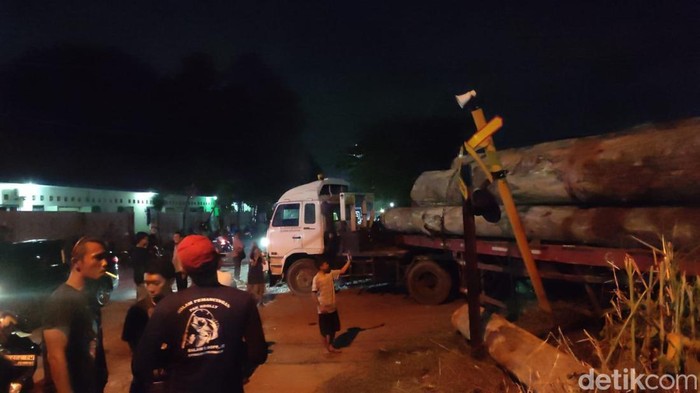 Laka maut kereta di Gresik tewaskan asisten masinis