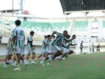 Pieter Huistra soal PSS di Ambang Degradasi: Itu Tantangan Terbesar Kami