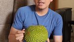 Lucky Hakim Nikmati Steak Berlapis Emas hingga Pamer Mangga Indramayu