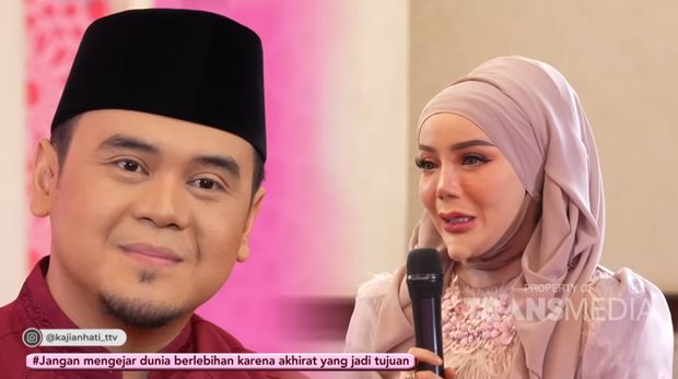 Momen saat TikToker, Yuni Jasmine menghadiri kajian mendadak curi atensi publik. Postingan tersebut langsung viral di media sosial