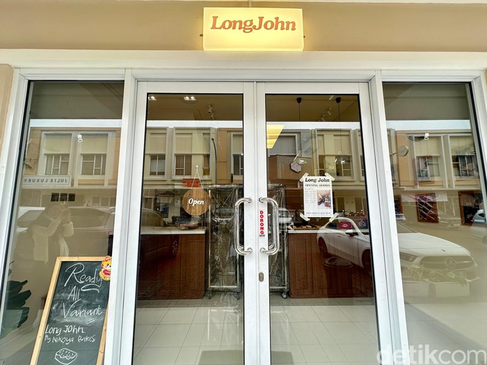 Nikoya Bakes Long John Nikoya Bakes Long John