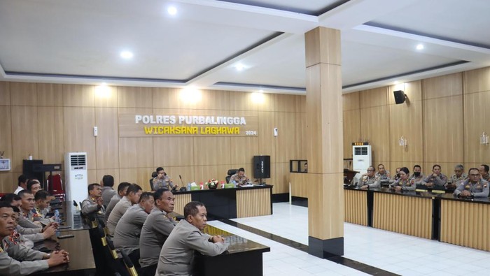 Pelaksanaan anev Operasi Ketupat Candi 2025 di Mapolres Purbalingga, Rabu (9/4/2025).