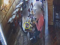 Ogah Rugi! Pasutri Ini Sengaja Taruh Pecahan Kaca ke Makanan Supaya Gratis