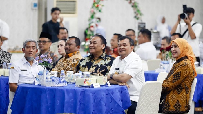 Pertemuan Forum Senayan di Gedung Gradhika Bhakti Praja, Semarang, Rabu (9/4/2025).