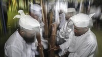 Ritual Ake Dango berakar dari kepercayaan masyarakat adat Tidore bahwa air adalah sumber penghidupan yang harus dijaga keberlangsungannya untuk kepentingan masa depan Tidore dan anak cucu serta bentuk komitmen melestarikan kearifan lokal yang diwariskan para leluhur. 
