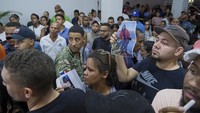 Direktur Pusat Operasi Darurat, Juan Manuel Mendez, mengatakan jumlah korban tewas dalam peristiwa atap runtuh meningkat menjadi 79 orang. Jumlah itu tercatat pada Selasa (9/4) malam setelah tim penyelemat menyisir area tersebut.