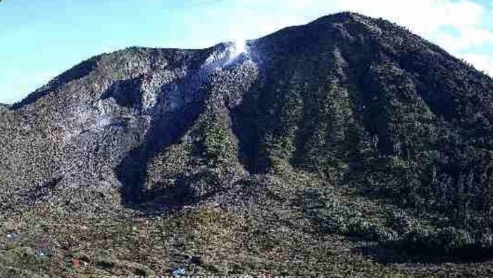 Visual Gunung Talang di Solok, Sumbar hari ini. (Dok. Istimewa)