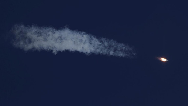 An official logo of the upcoming 80th anniversary of the victory over Nazi Germany in World War Two is seen on the Soyuz MS-27 spacecraft carrying the crew formed of NASA astronaut Jonny Kim, Roscosmos cosmonauts Sergey Ryzhikov and Alexey Zubritskiy as it blasts off to the International Space Station (ISS) from the launchpad at the Baikonur Cosmodrome, Kazakhstan, April 8, 2025. REUTERS/Maxim Shemetov
