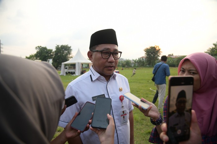 Wakil Wali Kota Semarang Iswar Aminuddin menyampaikan rencana Pemerintah Kota (Pemkot) Semarang dalam meningkatkan kualitas transportasi umum, khususnya BRT.