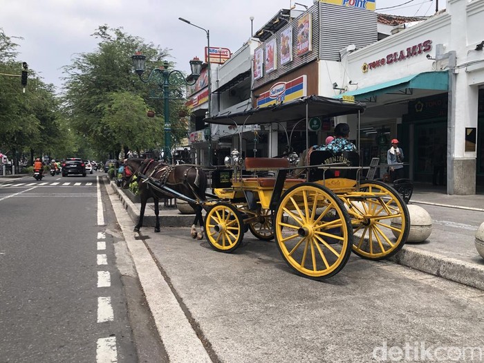 Andong di kawasan Malioboro Kota Jogja, Kamis (10/4/2025).