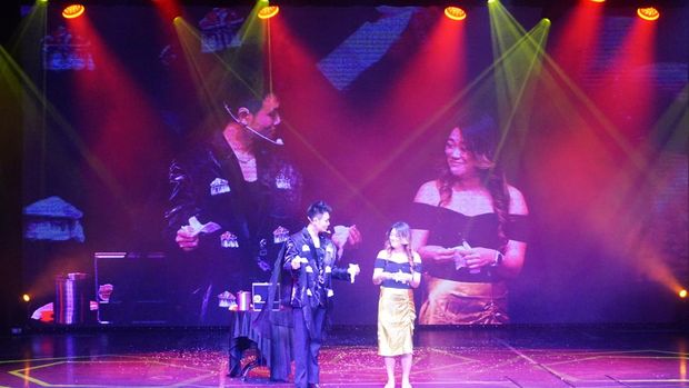 Aneka Show di Kapal Pesiar Star Voyager