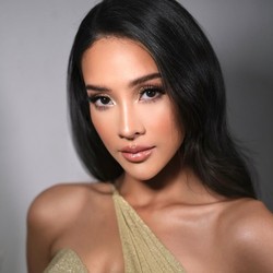 Anya Geraldine, Seksi dan Siksa Kubur