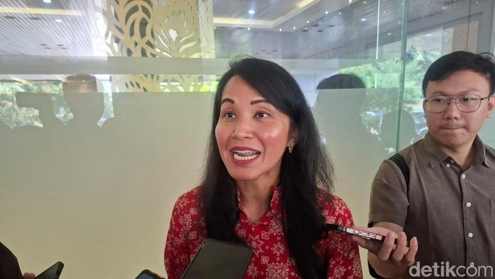 Chief of Public Affairs, Grab Indonesia Tirza Munusamy